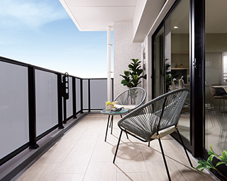 奥行最大2.0mのバルコニー